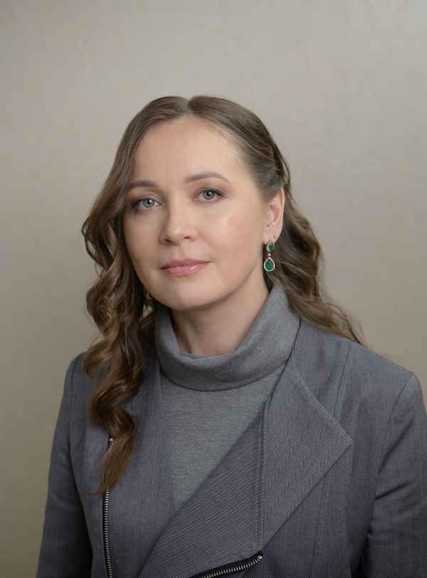 Рябова Алеся Николаевна.